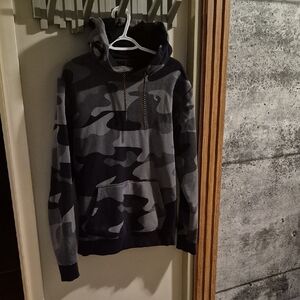 Men's Lole Camouflage Hoodie - Mens Medium